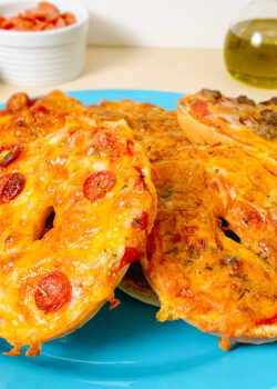 Lenders_Family-Pizza-Night
